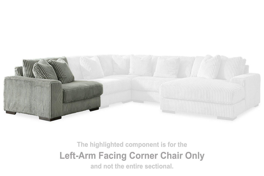 Lindyn Sectional Sofa - Holmwood's Furniture & Design Center (Somersworth, NH)