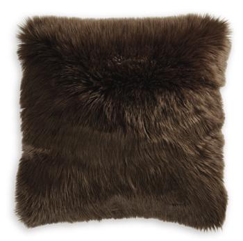 Bellethrone Pillow - Holmwood's Furniture & Design Center (Somersworth, NH)