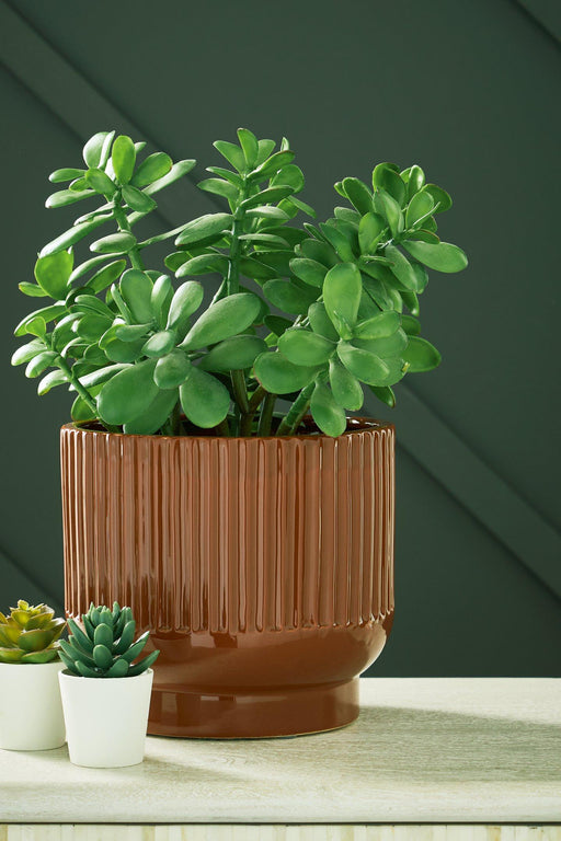 Avalyah Vase - Holmwood's Furniture & Design Center (Somersworth, NH)