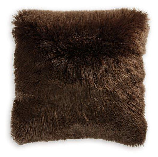 Bellethrone Pillow - Holmwood's Furniture & Design Center (Somersworth, NH)
