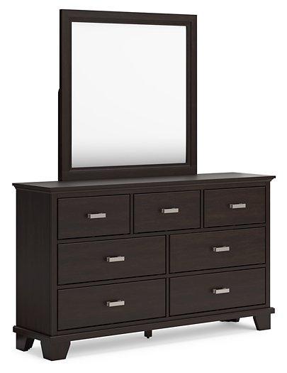 Covetown Bedroom Package - Holmwood's Furniture & Design Center (Somersworth, NH)