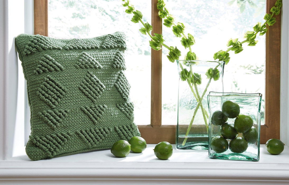Rustingmere Pillow - Holmwood's Furniture & Design Center (Somersworth, NH)