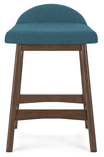 Lyncott Dining Room Set - Holmwood's Furniture & Design Center (Somersworth, NH)