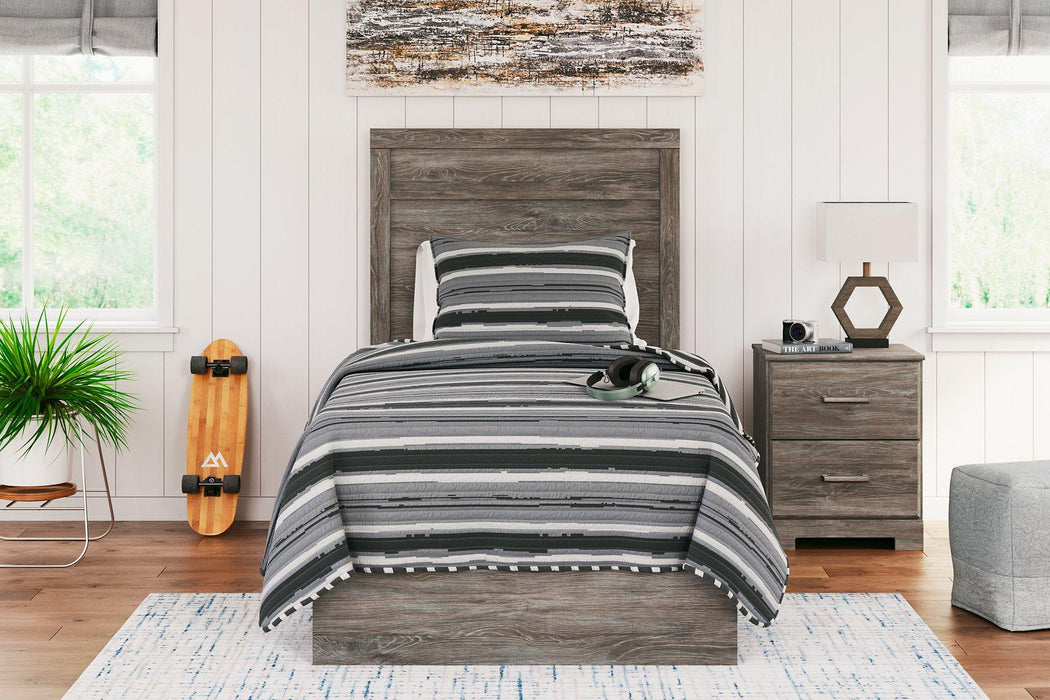 Ralinksi Bedroom Set - Holmwood's Furniture & Design Center (Somersworth, NH)