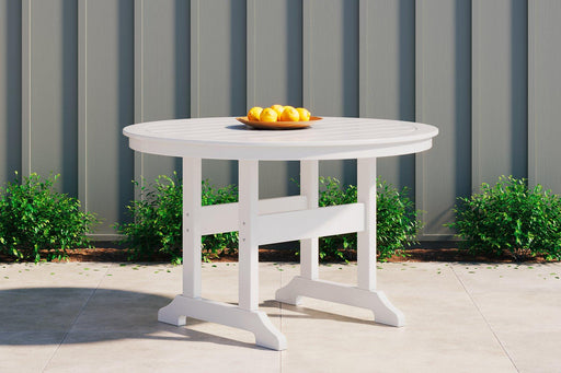Crescent Luxe Outdoor Dining Table - Holmwood's Furniture & Design Center (Somersworth, NH)