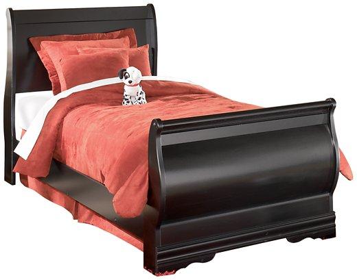 Huey Vineyard Bedroom Set - Holmwood's Furniture & Design Center (Somersworth, NH)