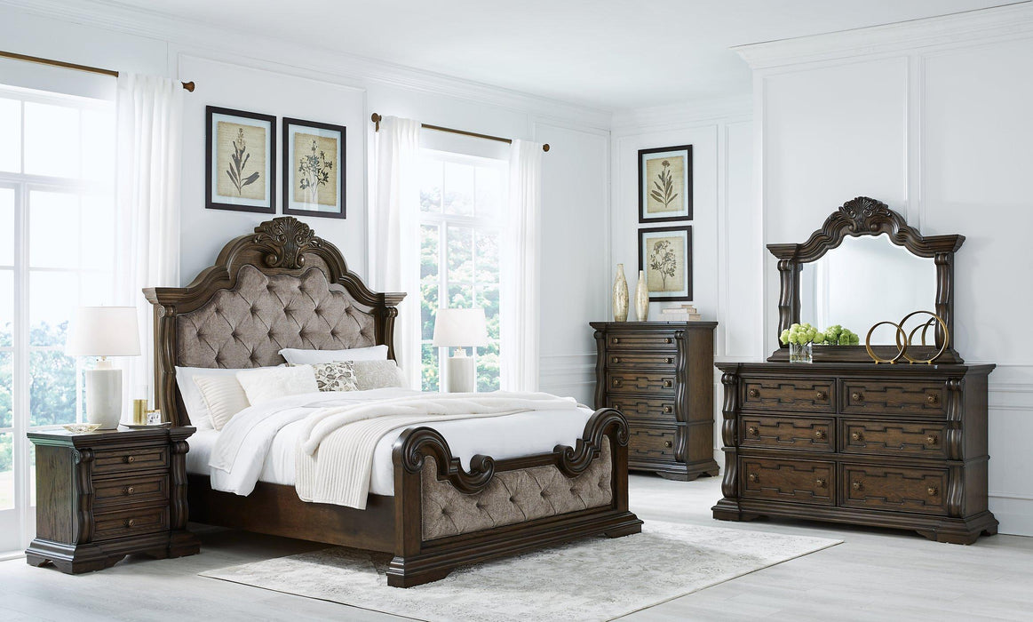 Maylee Bedroom Set - Holmwood's Furniture & Design Center (Somersworth, NH)