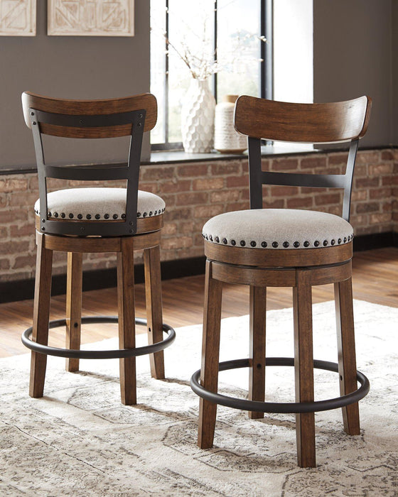 Valebeck Counter Height Bar Stool - Holmwood's Furniture & Design Center (Somersworth, NH)