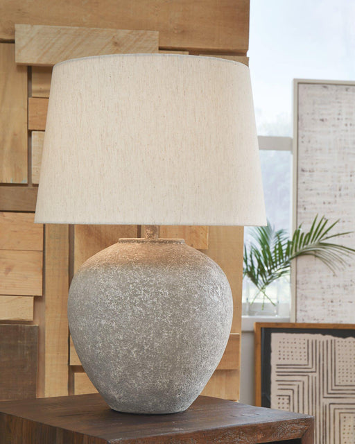 Dreward Lamp Set - Holmwood's Furniture & Design Center (Somersworth, NH)