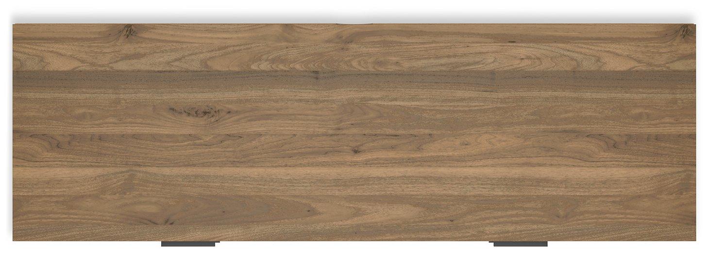 Deanlow Bedroom Package - Holmwood's Furniture & Design Center (Somersworth, NH)