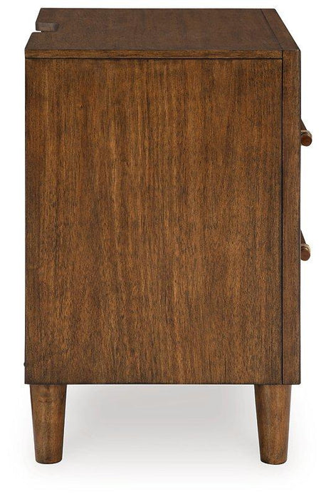 Lyncott Bedroom Set - Holmwood's Furniture & Design Center (Somersworth, NH)