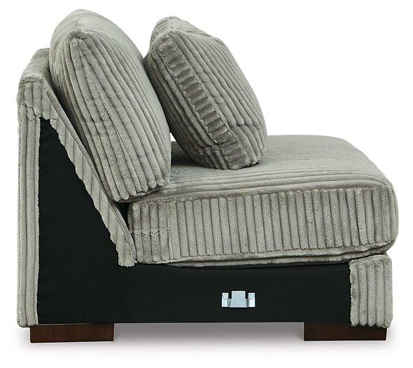 Lindyn Sectional Sofa - Holmwood's Furniture & Design Center (Somersworth, NH)