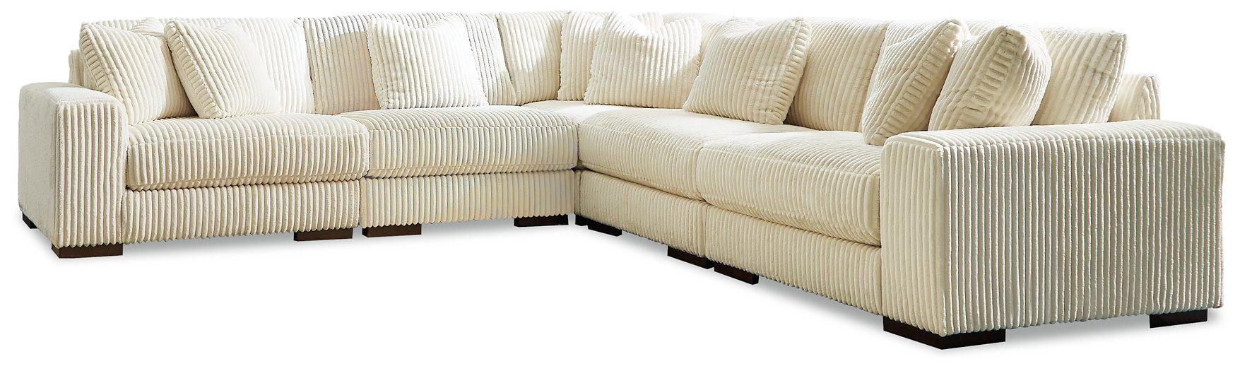 Lindyn Sectional - Holmwood's Furniture & Design Center (Somersworth, NH)