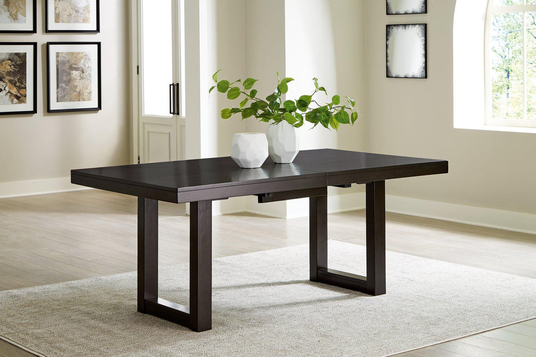 Neymorton Dining Room Set - Holmwood's Furniture & Design Center (Somersworth, NH)