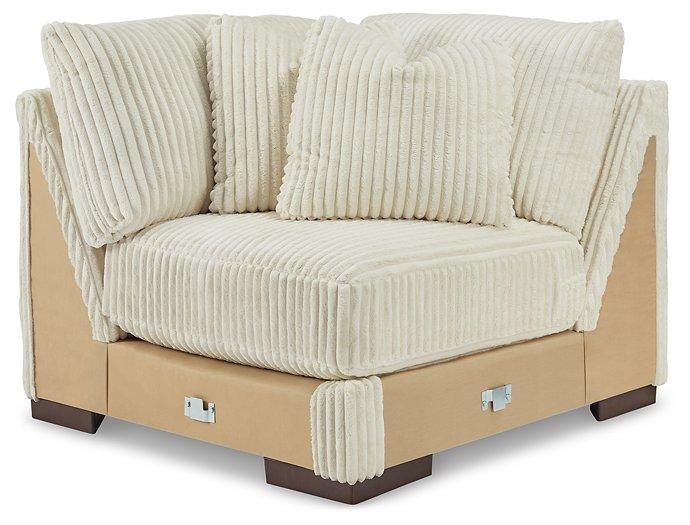 Lindyn Sectional with Chaise - Holmwood's Furniture & Design Center (Somersworth, NH)