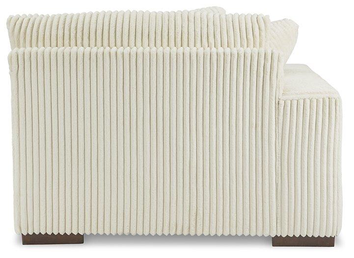 Lindyn Sectional with Chaise - Holmwood's Furniture & Design Center (Somersworth, NH)
