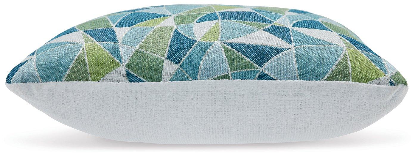 Seanow Next-Gen Nuvella Pillow - Holmwood's Furniture & Design Center (Somersworth, NH)