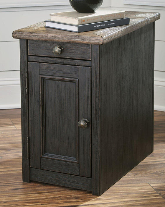 Tyler Creek Table Set - Holmwood's Furniture & Design Center (Somersworth, NH)