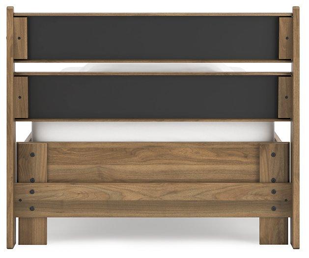 Deanlow Bedroom Package - Holmwood's Furniture & Design Center (Somersworth, NH)