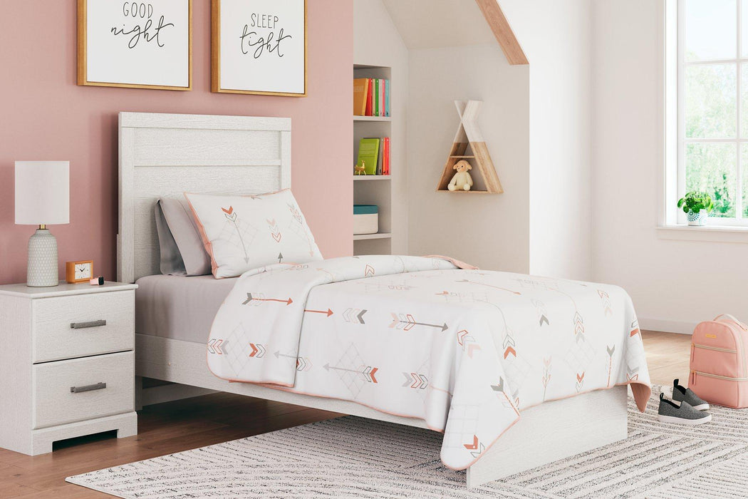 Stelsie Bed - Holmwood's Furniture & Design Center (Somersworth, NH)
