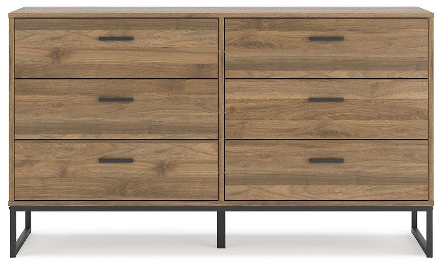 Deanlow Bedroom Package - Holmwood's Furniture & Design Center (Somersworth, NH)