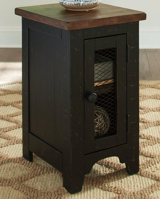 Valebeck End Table Set - Holmwood's Furniture & Design Center (Somersworth, NH)
