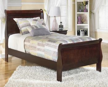 Alisdair Bedroom Set - Holmwood's Furniture & Design Center (Somersworth, NH)