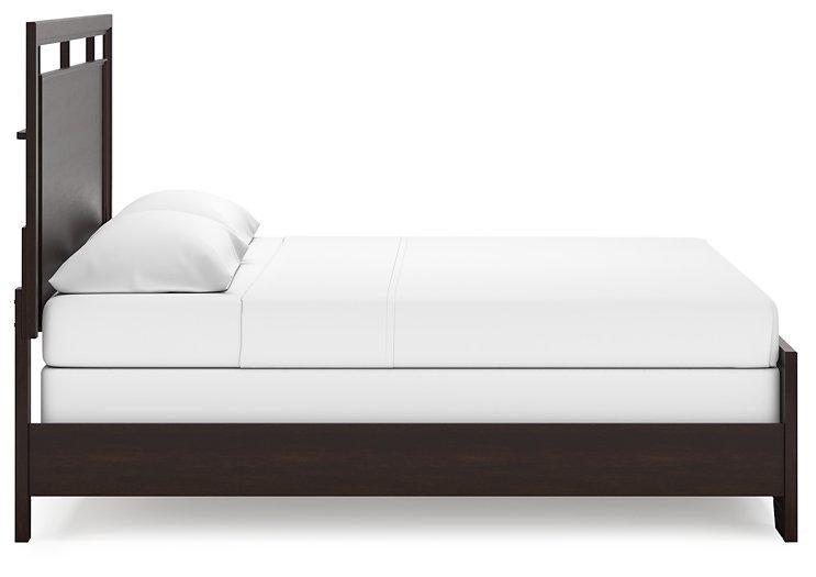 Covetown Bedroom Package - Holmwood's Furniture & Design Center (Somersworth, NH)