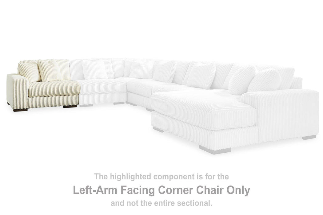 Lindyn Sectional Sofa - Holmwood's Furniture & Design Center (Somersworth, NH)
