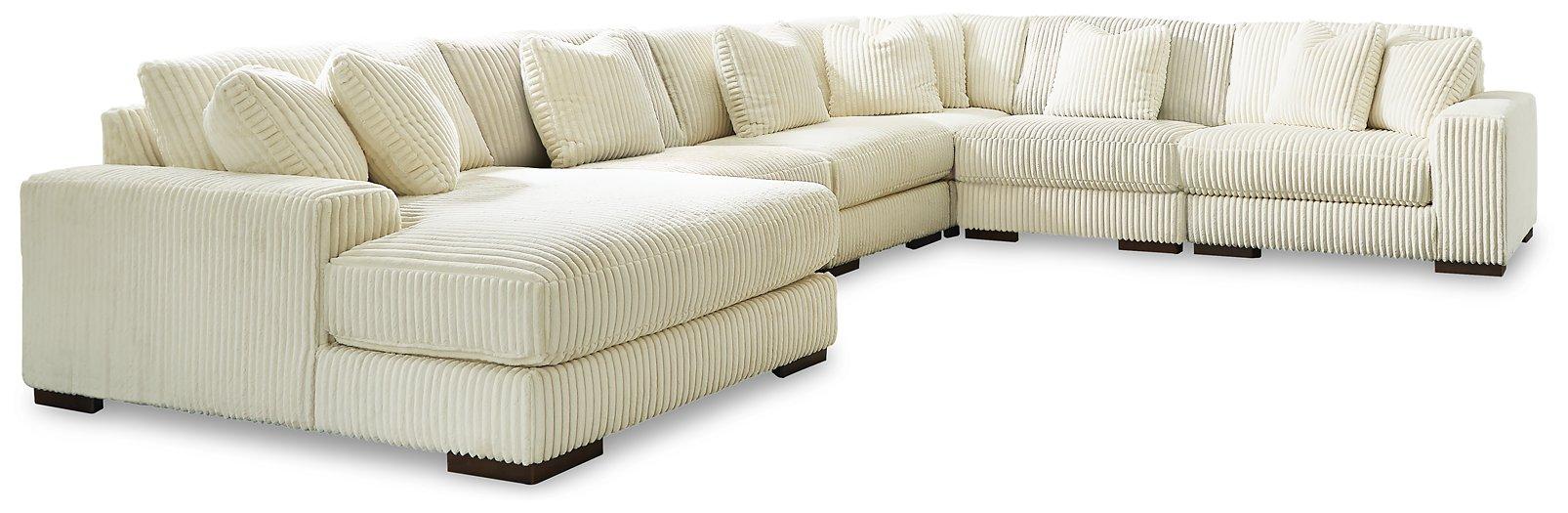 Lindyn Sectional with Chaise - Holmwood's Furniture & Design Center (Somersworth, NH)