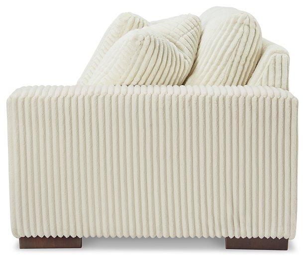 Lindyn Sectional Sofa - Holmwood's Furniture & Design Center (Somersworth, NH)