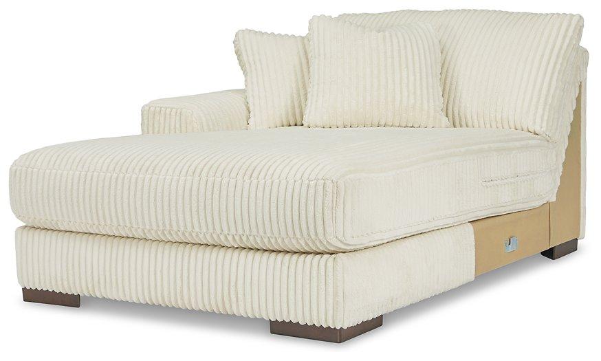 Lindyn Sectional with Chaise - Holmwood's Furniture & Design Center (Somersworth, NH)