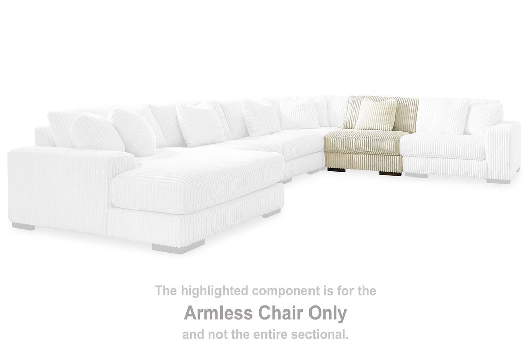 Lindyn Sectional Sofa - Holmwood's Furniture & Design Center (Somersworth, NH)