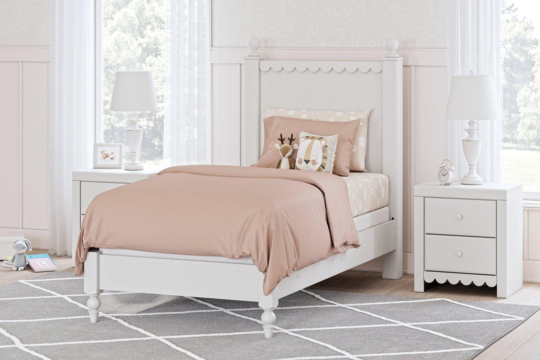 Mollviney Bedroom Set - Holmwood's Furniture & Design Center (Somersworth, NH)