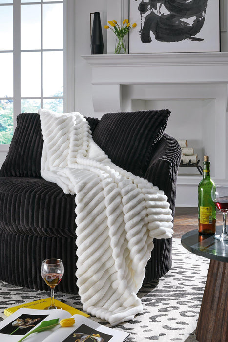 Alsonwell Throw - Holmwood's Furniture & Design Center (Somersworth, NH)
