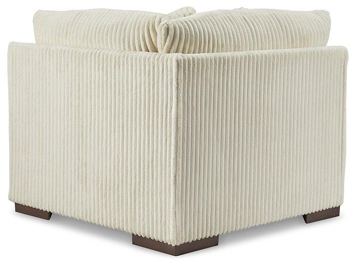Lindyn Sectional with Chaise - Holmwood's Furniture & Design Center (Somersworth, NH)
