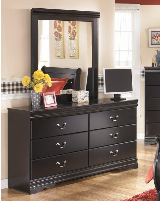 Huey Vineyard Bedroom Set - Holmwood's Furniture & Design Center (Somersworth, NH)