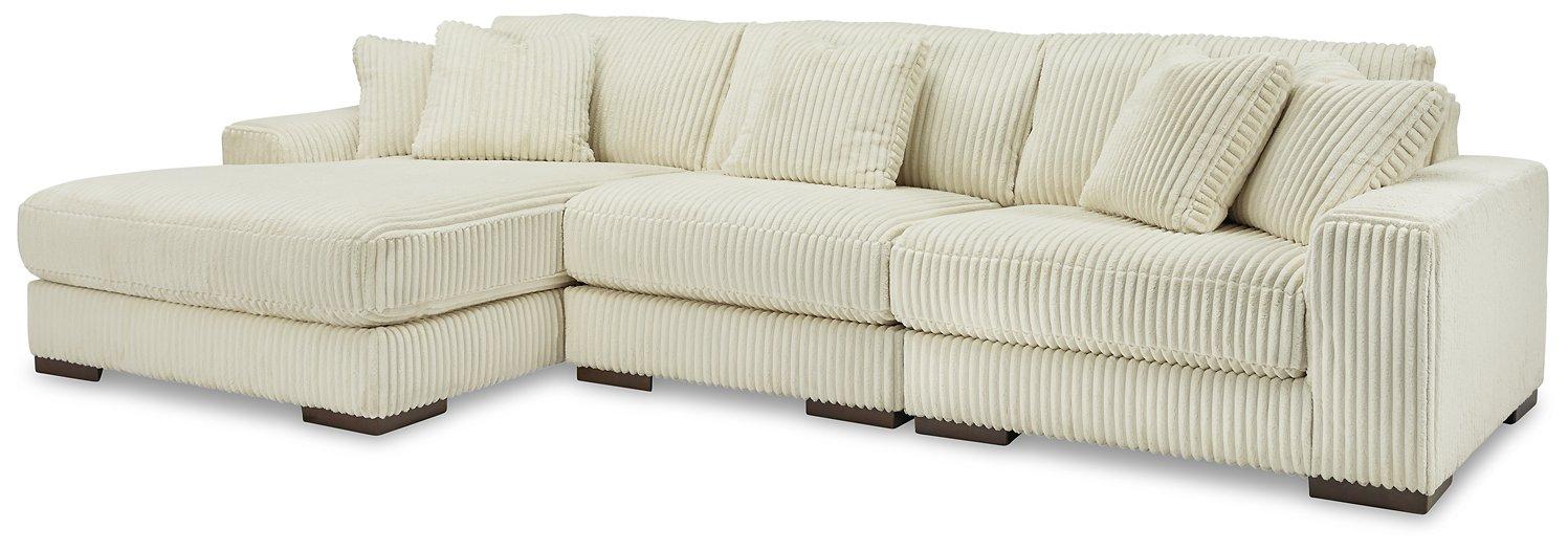 Lindyn Sectional with Chaise - Holmwood's Furniture & Design Center (Somersworth, NH)