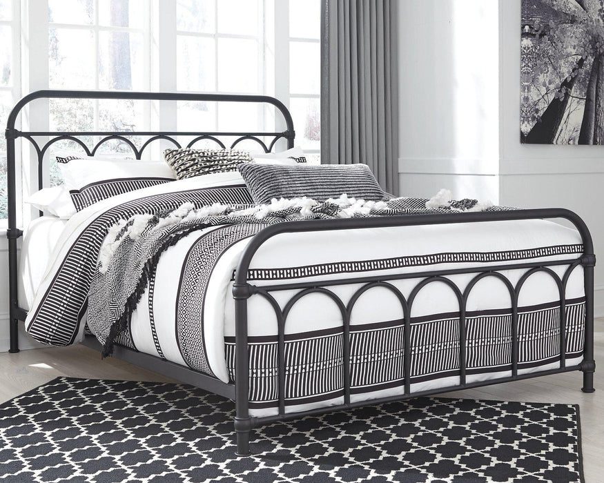 Nashburg Queen Bedroom Set - Holmwood's Furniture & Design Center (Somersworth, NH)