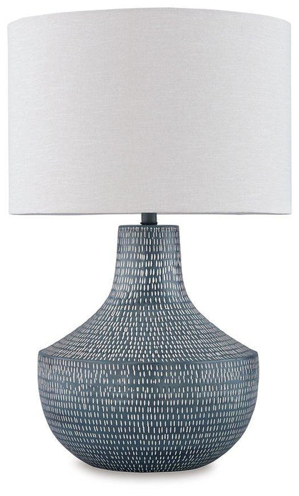 Schylarmont Lamp Set - Holmwood's Furniture & Design Center (Somersworth, NH)