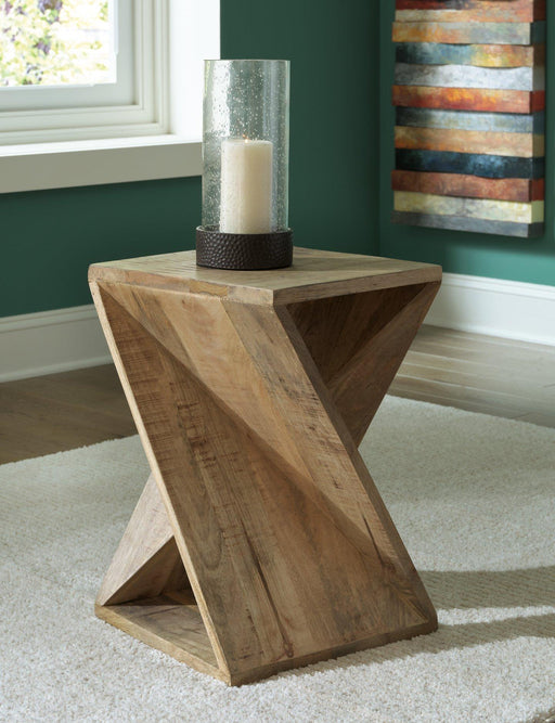 Zalemont Accent Table - Holmwood's Furniture & Design Center (Somersworth, NH)