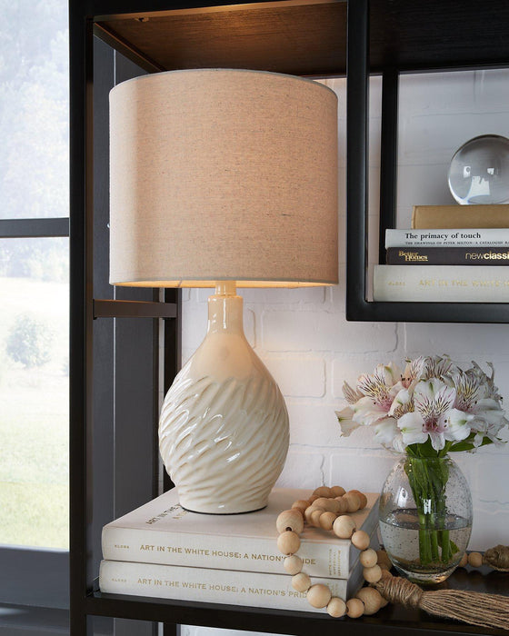 Garinton Lamp Set - Holmwood's Furniture & Design Center (Somersworth, NH)