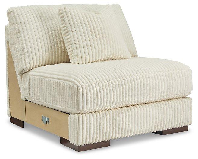 Lindyn Sectional Sofa - Holmwood's Furniture & Design Center (Somersworth, NH)