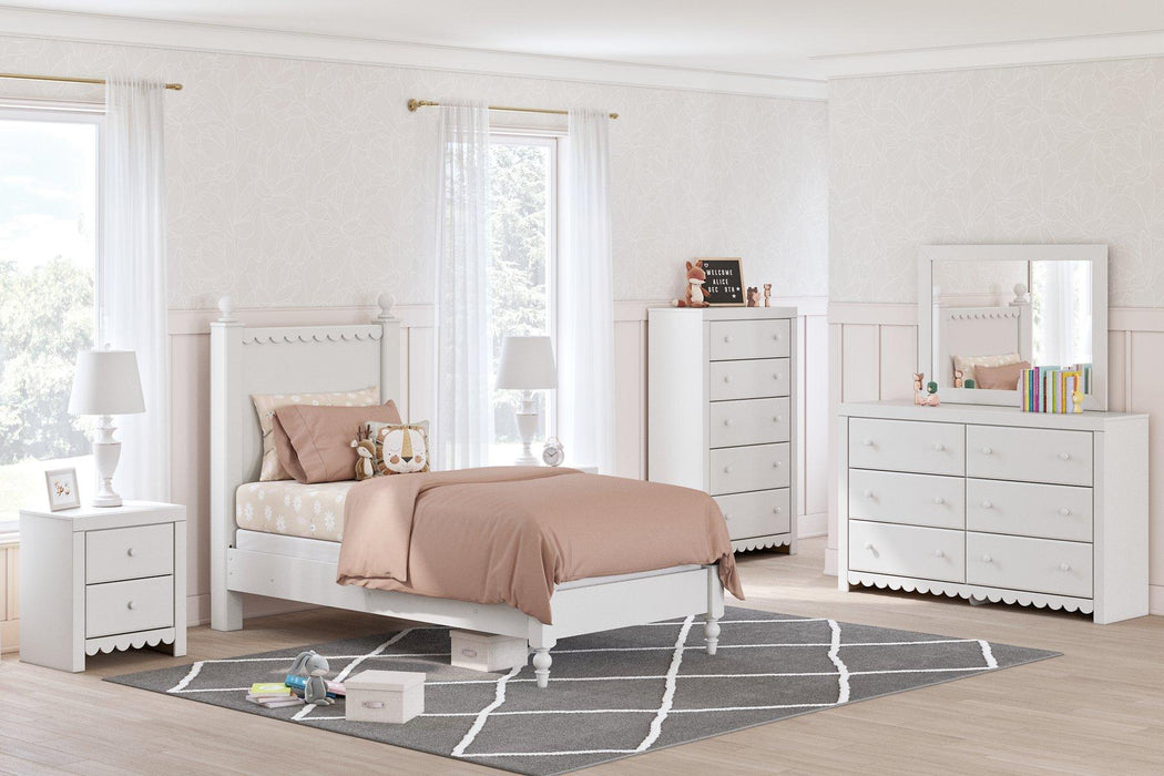 Mollviney Bedroom Set - Holmwood's Furniture & Design Center (Somersworth, NH)