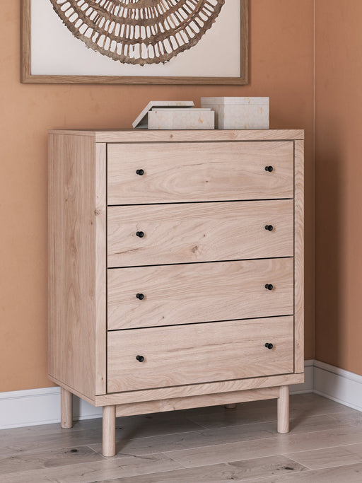 Arloster Chest of Drawers - Holmwood's Furniture & Design Center (Somersworth, NH)