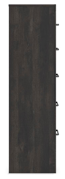 Hollivern Chest of Drawers - Holmwood's Furniture & Design Center (Somersworth, NH)