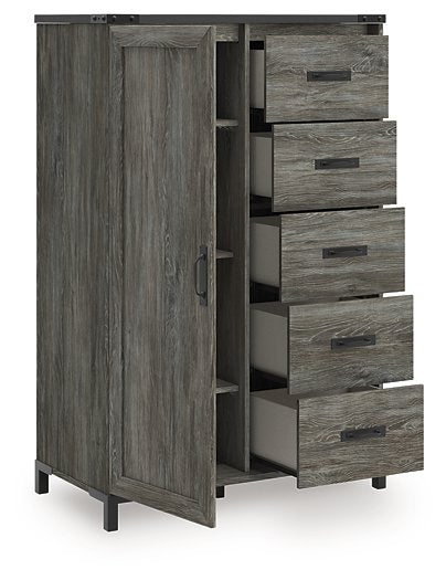 Frandern Dressing Chest - Holmwood's Furniture & Design Center (Somersworth, NH)