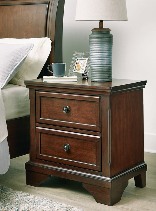 Trellington Nightstand - Holmwood's Furniture & Design Center (Somersworth, NH)