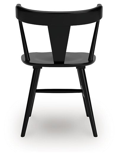 Gretlynn Dining Chair - Holmwood's Furniture & Design Center (Somersworth, NH)