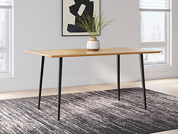 Gretlynn Dining Table - Holmwood's Furniture & Design Center (Somersworth, NH)